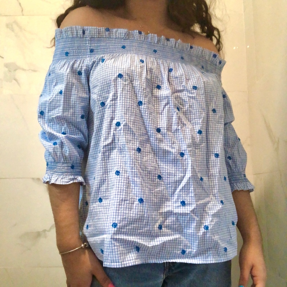 Gap off the shoulder blue floral top